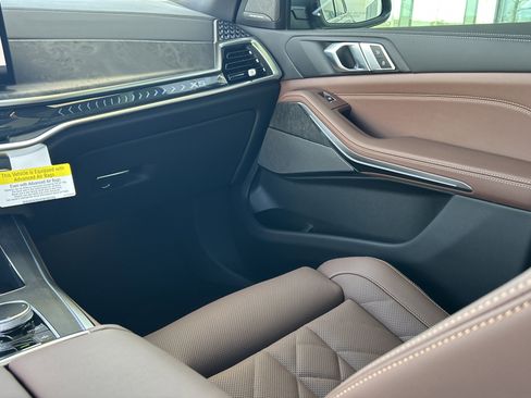 New 2026 BMW X5 xDrive50e image 56
