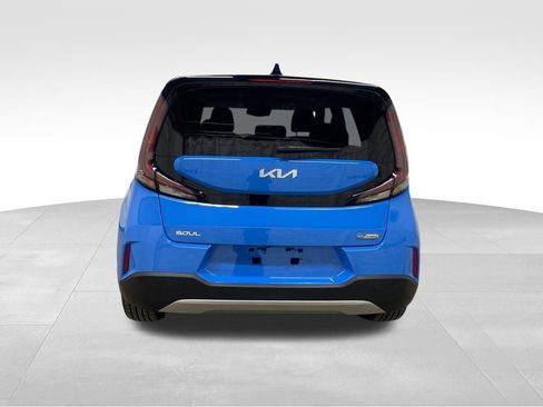 Used 2025 Kia Soul EX FWD image 3