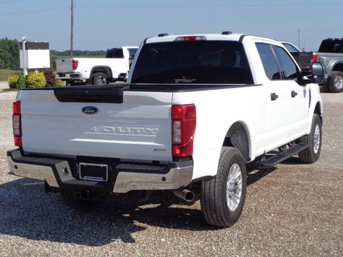 Used 2022 Ford F250 XLT AWD/4WD image 6