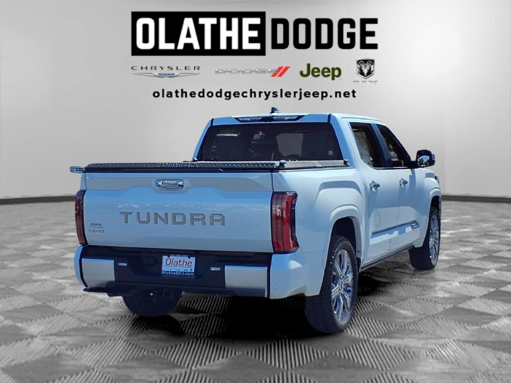 Used 2024 Toyota Tundra Capstone AWD/4WD image 31