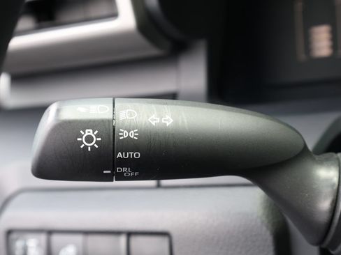 Used 2025 Toyota Tacoma SR RWD image 32
