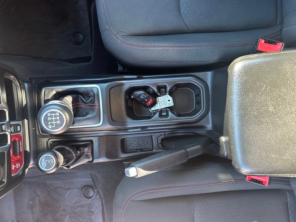 Used 2020 Jeep Gladiator Rubicon AWD/4WD image 37