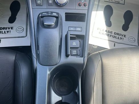 Used 2011 Lexus CT 200h Premium w/ Premium Audio Pkg FWD image 21