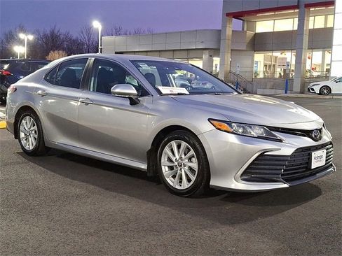 Certified 2023 Toyota Camry LE image 2