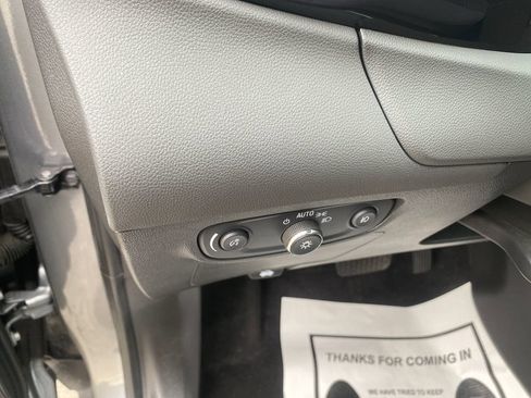 Used 2023 Buick Encore GX Preferred FWD image 37
