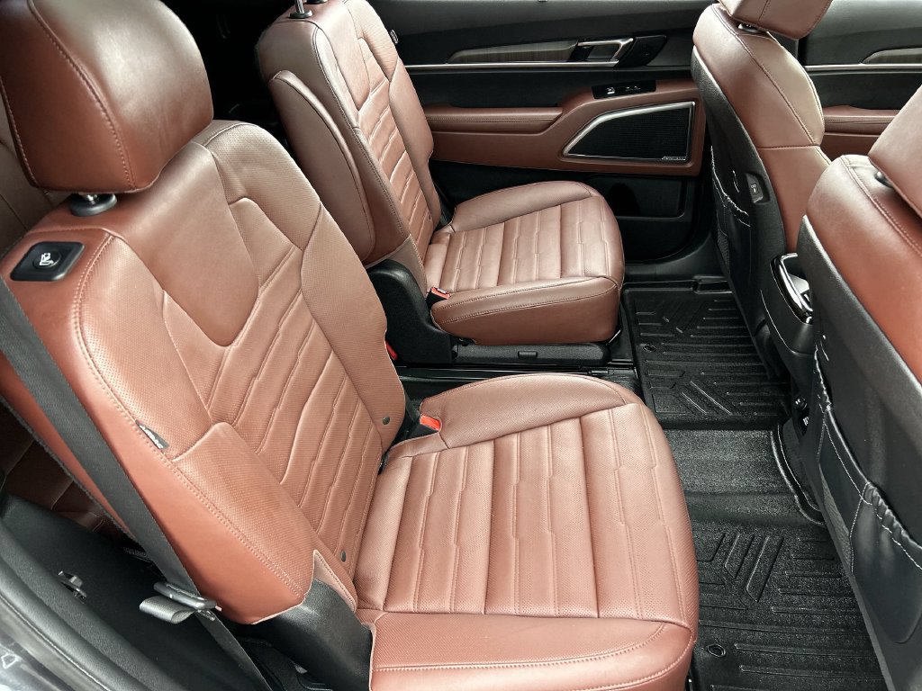 Used 2023 Kia Telluride SX Prestige AWD/4WD image 28