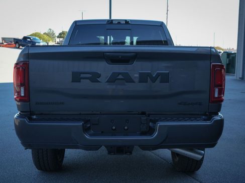 New 2026 RAM 2500 Big Horn AWD/4WD image 8