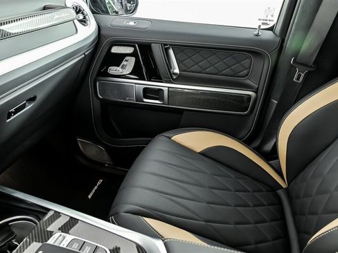Used 2026 Mercedes-Benz G 63 AMG 4MATIC image 31