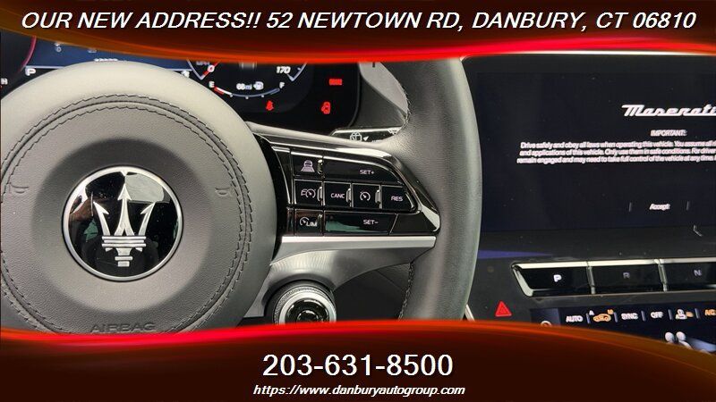 Used 2023 Maserati Grecale Modena AWD/4WD image 29