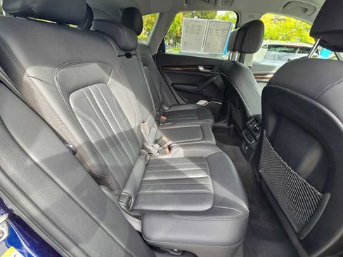 Used 2020 Audi Q5 2.0T Premium w/ Convenience Package image 14
