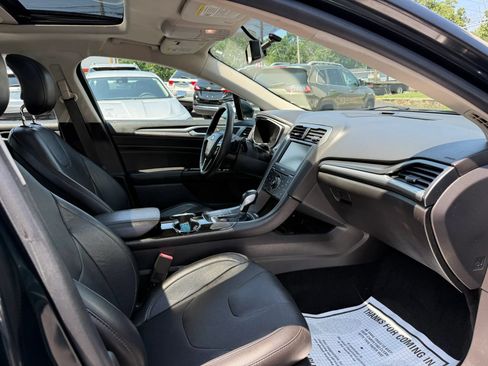 Used 2014 Ford Fusion Titanium AWD/4WD image 16