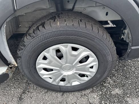Used 2025 Ford Transit 250 Low Roof w/ Exterior Upgrade Package RWD image 12