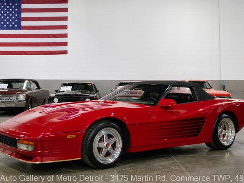 Used 1989 Chevrolet Corvette Convertible RWD image 3