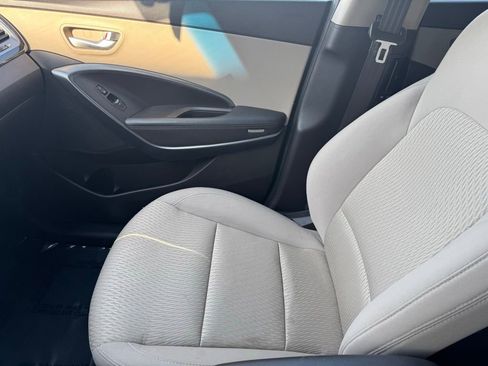 Used 2018 Hyundai Santa Fe Sport AWD/4WD image 23