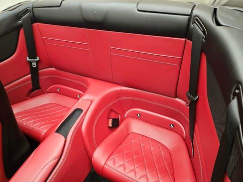 Used 2015 Ferrari California T RWD image 18