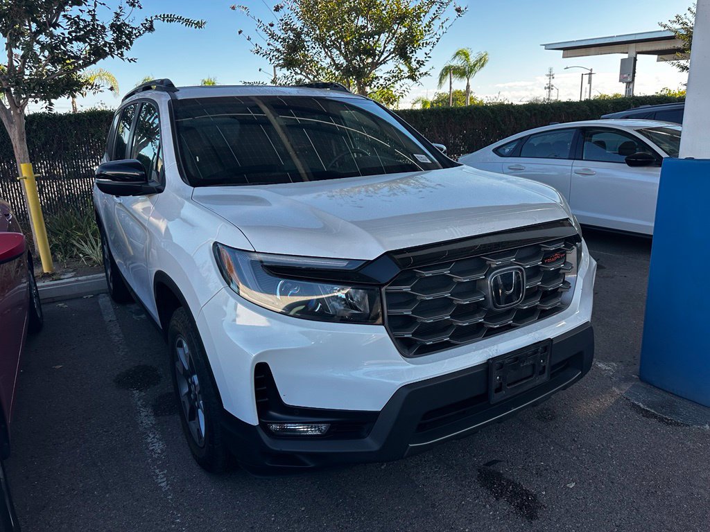 Used 2023 Honda Passport TrailSport image 10