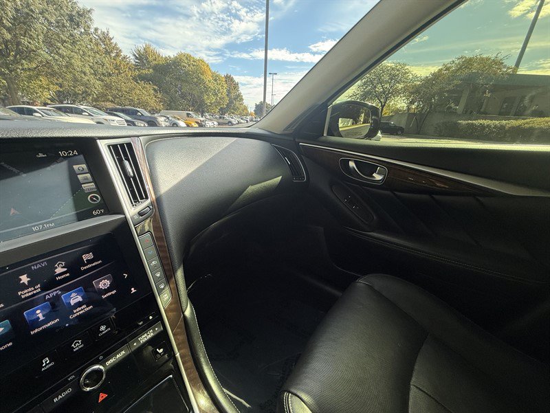 Used 2014 INFINITI Q50 Premium w/ Deluxe Touring Package AWD/4WD image 18