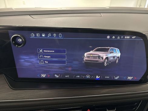 New 2026 Chevrolet Suburban Z71 w/ Comfort Package AWD/4WD image 62