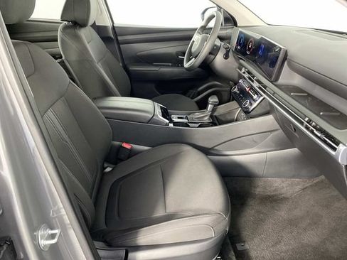Used 2025 Hyundai Tucson SEL AWD/4WD image 12