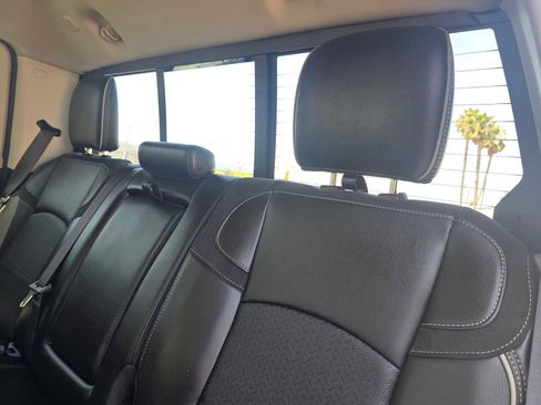 Used 2024 RAM 2500 Laramie AWD/4WD image 17