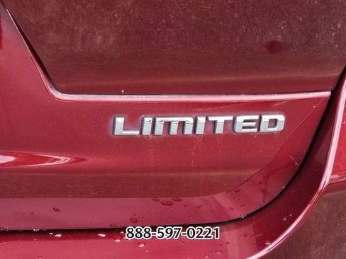 Used 2021 Jeep Grand Cherokee L Limited RWD image 16