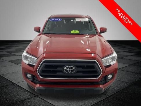 Certified 2023 Toyota Tacoma SR5 AWD/4WD image 2