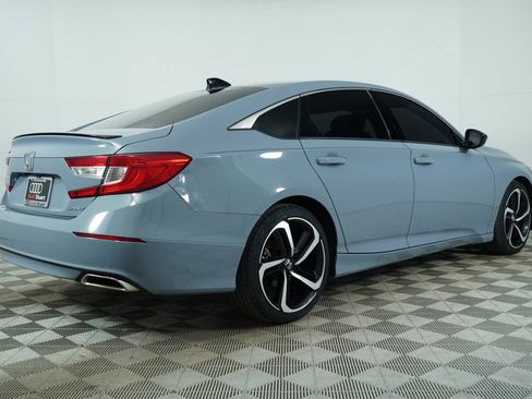 Used 2022 Honda Accord Sport image 11