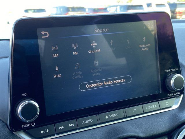 Used 2020 Nissan Sentra SR w/ Premium Package FWD image 37
