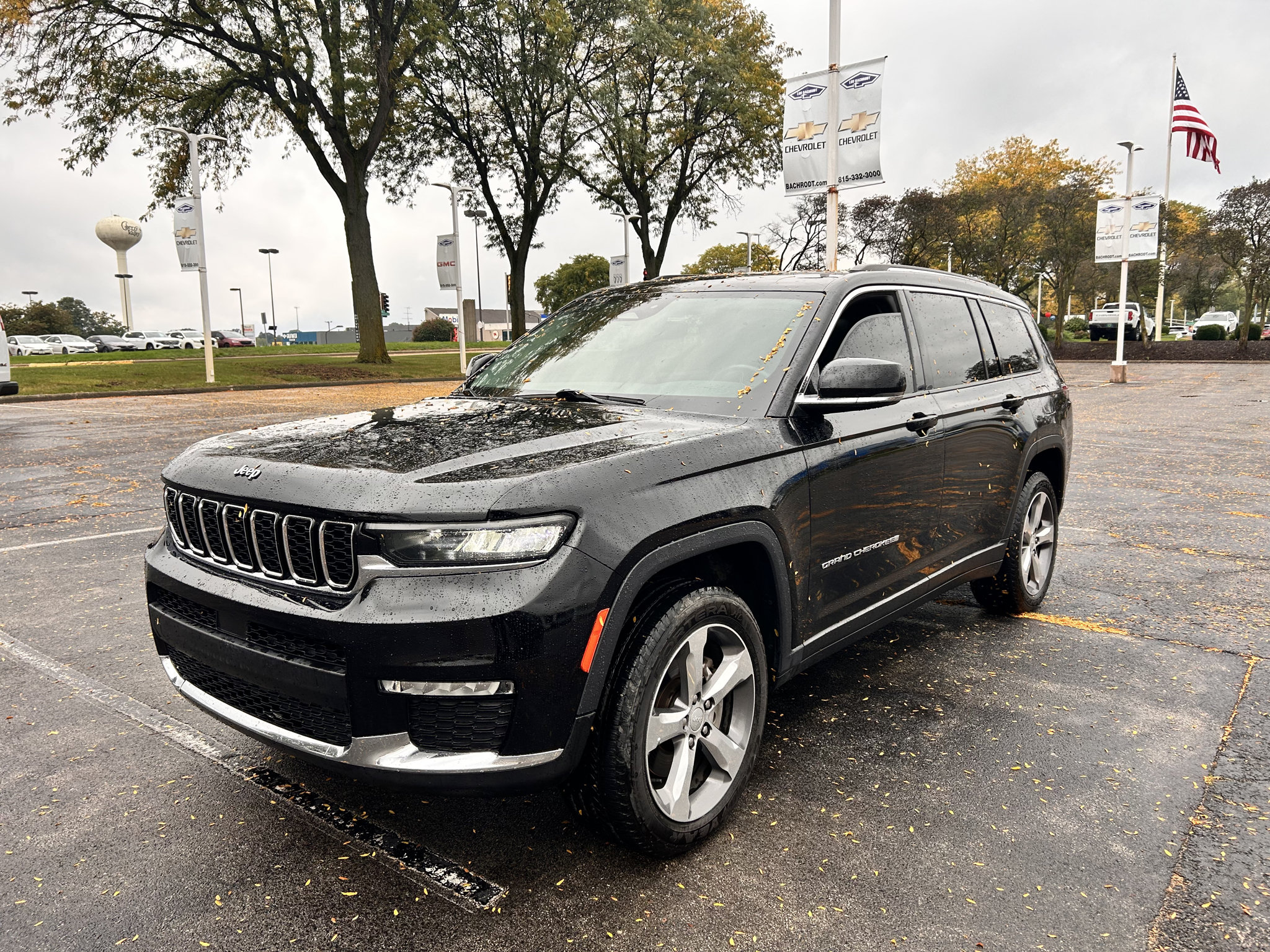 Used 2021 Jeep Grand Cherokee L Limited w/ Trailer Tow Group (B) AWD/4WD image 3