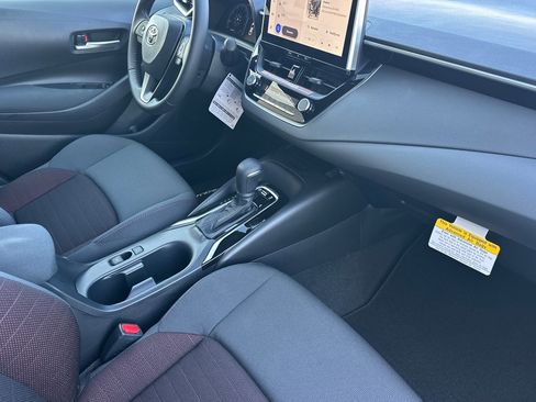 Certified 2026 Toyota Corolla SE w/ SE Package image 15