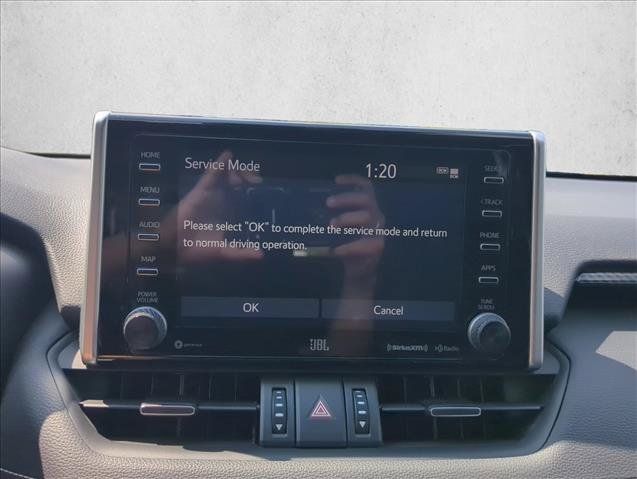 Certified 2020 Toyota RAV4 Limited w/ Limited Grade Weather Package AWD/4WD image 21