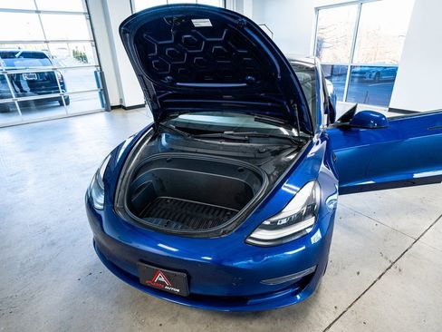 Used 2023 Tesla Model 3 Standard Range image 51