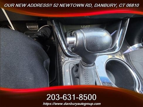 Used 2015 Kia Sorento LX AWD/4WD image 16