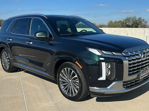 Used 2024 Hyundai Palisade Calligraphy image 15