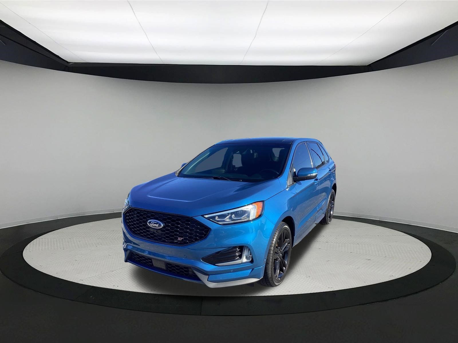 Used 2019 Ford Edge ST w/ Equipment Group 401A AWD/4WD image 4