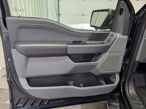 Used 2025 Ford F150 Lariat w/ Equipment Group 501A Mid image 14