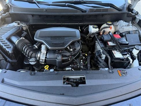 Used 2020 Cadillac XT6 Sport image 30