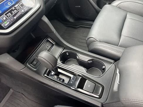 Certified 2025 Subaru Ascent Bronze Edition AWD/4WD image 30