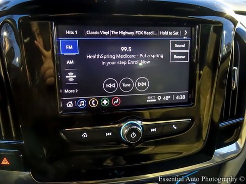 Used 2023 Chevrolet Traverse LS w/ Safety Package image 23