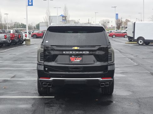 New 2026 Chevrolet Suburban High Country image 16