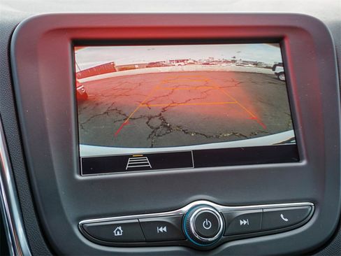 Certified 2024 Chevrolet Equinox LS w/ LS Convenience Package image 23