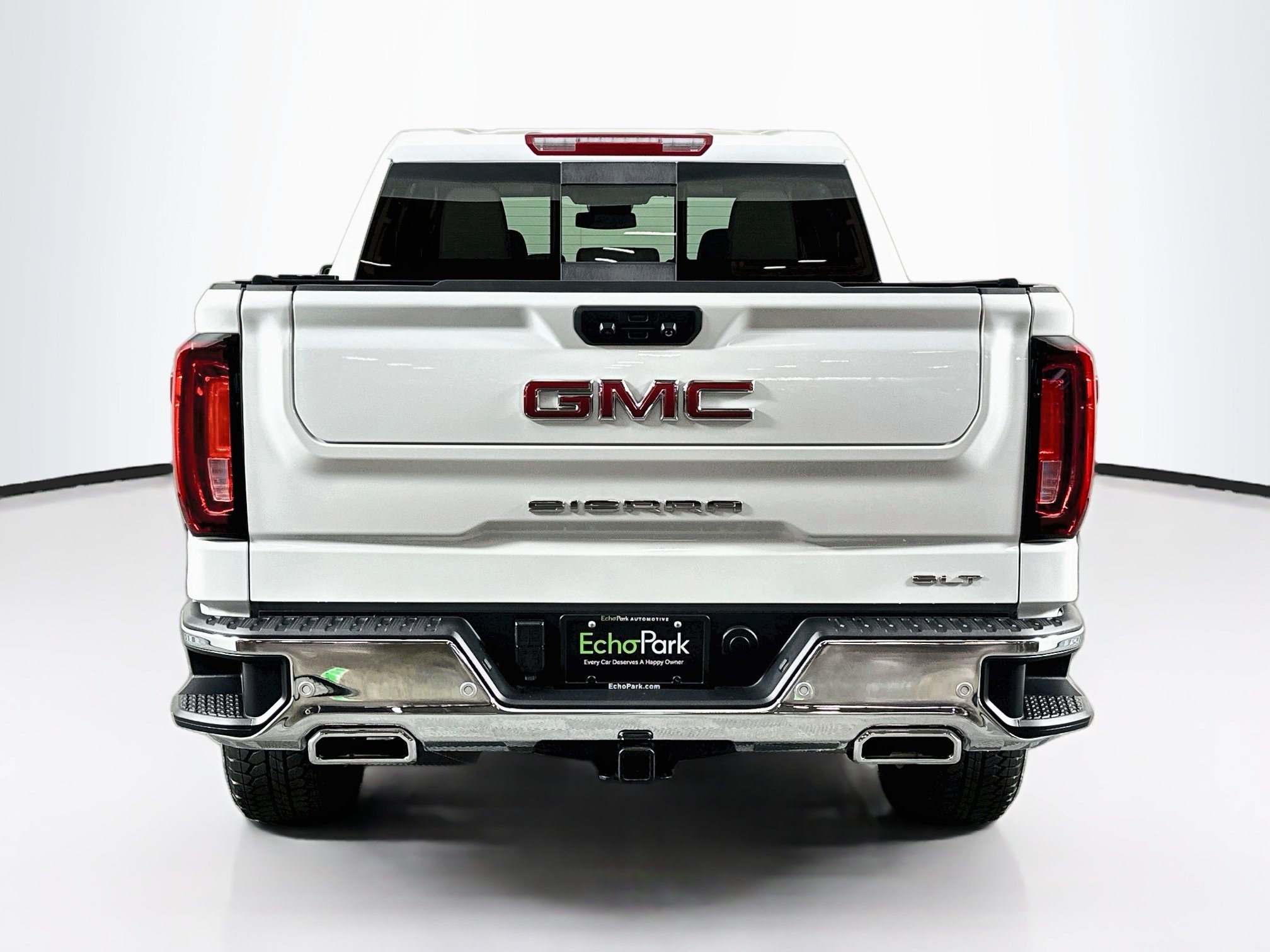 Used 2024 GMC Sierra 1500 SLT w/ SLT Premium Plus Package AWD/4WD image 7