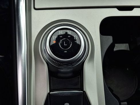 Used 2023 Ford Explorer Limited image 14