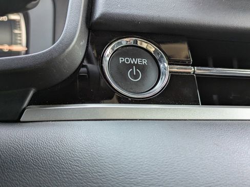 Used 2025 Mitsubishi Outlander SEL AWD/4WD image 30