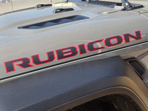 Used 2021 Jeep Wrangler Unlimited Rubicon AWD/4WD image 21