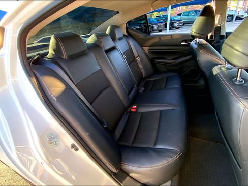 Used 2022 Nissan Altima 2.5 SR image 18