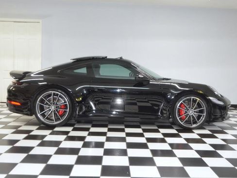 Used 2020 Porsche 911 GT3 RS image 11
