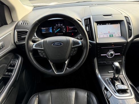 Used 2017 Ford Edge Titanium w/ Equipment Group 301A image 16