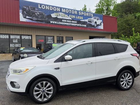 Used 2017 Ford Escape Titanium w/ Equipment Group 301A AWD/4WD image 1