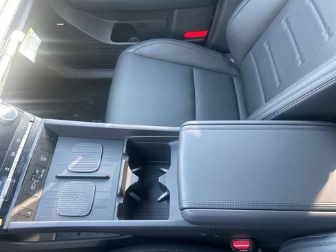 New 2026 Hyundai Santa Fe Calligraphy FWD image 9